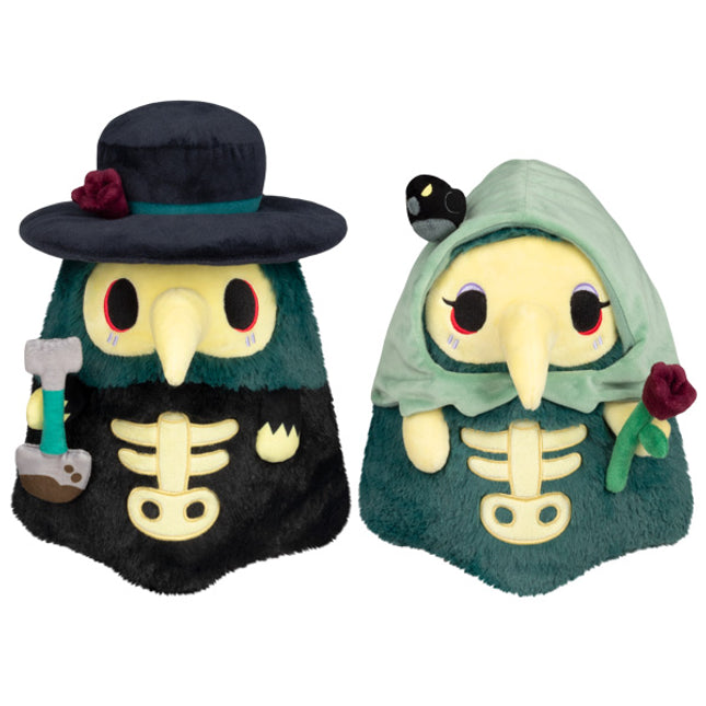 mini graveyard plague doctor and nurse set front view