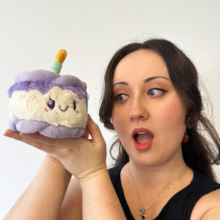 Snacker Happy Birthday Cake S1E1 User Image