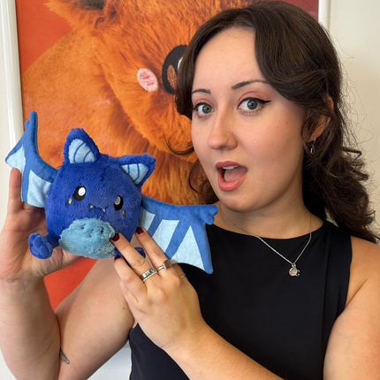 snacker blue spooky bat user photo