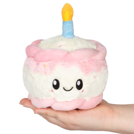 snackers happy birthday cake main image
